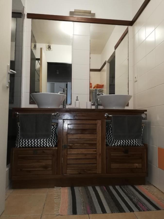 Appartement Meuble De Tourisme แซ็ง-ปีแยร์ ภายนอก รูปภาพ