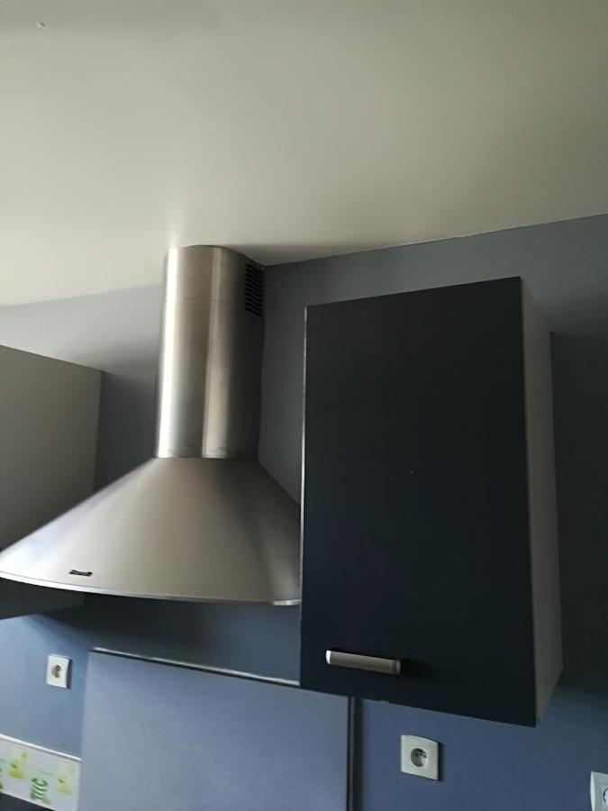 Appartement Meuble De Tourisme แซ็ง-ปีแยร์ ภายนอก รูปภาพ